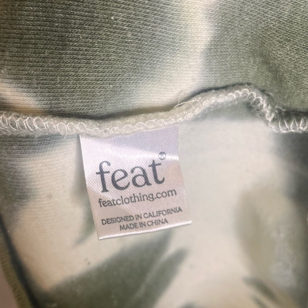 Feat Clothing Blanket Blend Hoodie Unisex Small - Picture 7 of 8